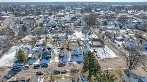View/Area - 1659 Warder St, Springfield, OH 45503 photo 9 of 12
