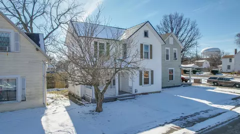 Exterior - 1659 Warder St, Springfield, OH 45503 photo 4 of 6