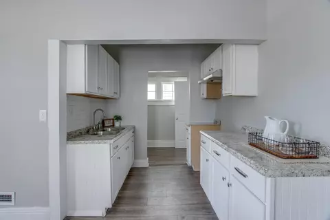 Kitchen - 1659 Warder St, Springfield, OH 45503 photo 3 of 4