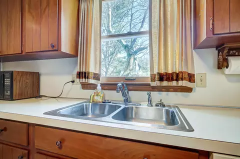 Kitchen - 3688 Mann Rd, Blacklick, OH 43004 photo 6 of 7