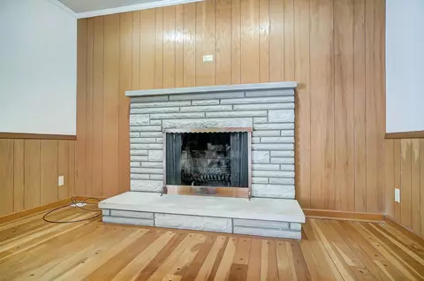 Living - 3688 Mann Rd, Blacklick, OH 43004 photo 3 of 5