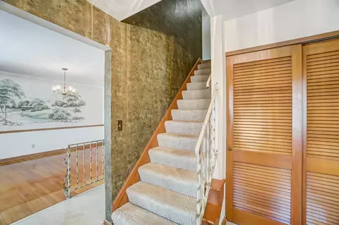 Entry Way - 3688 Mann Rd, Blacklick, OH 43004 photo 2 of 2