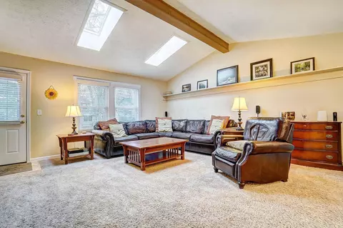 Living - 3228 Needham Dr, Dublin, OH 43017 photo 1 of 2