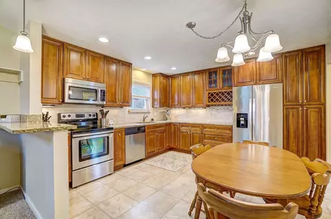 Kitchen - 3228 Needham Dr, Dublin, OH 43017 photo 1 of 4