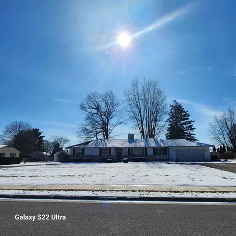315 Willeke Ave, Ada, OH 45810