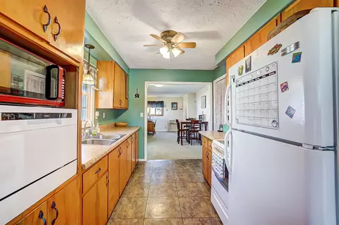 Kitchen - 4480 St Paris Pike, Springfield, OH 45504 photo 1 of 5