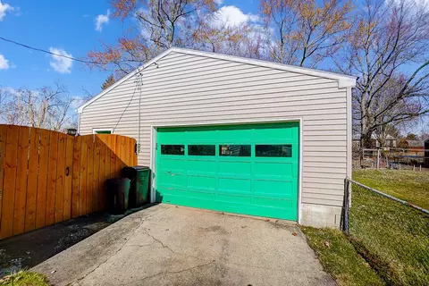 Exterior - 4480 St Paris Pike, Springfield, OH 45504 photo 10 of 11