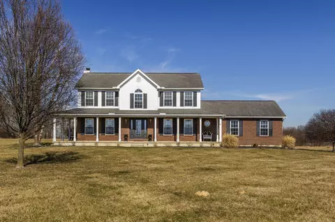 6924 Zane Trail Rd, Circleville, OH 43113