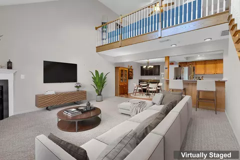 6669 Henschen Cir, Westerville, OH 43082