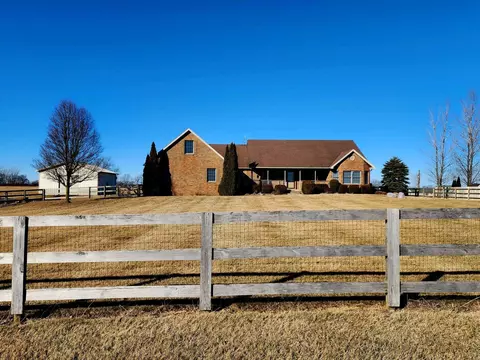 1570 Gregg Rd, Jeffersonville, OH 43128