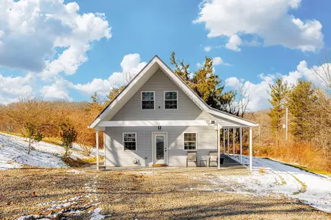 2920 Pletcher Hill Rd, Blue Rock, OH 43720
