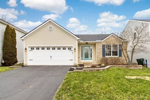 498 Thistleview Dr, Lewis Center, OH 43035