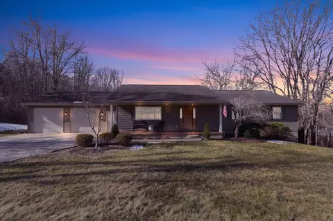 4900 Ellerman Rd, Zanesville, OH 43701