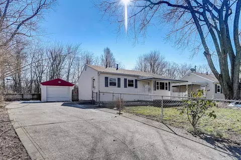 3780 Shoreline Dr, Columbus, OH 43232
