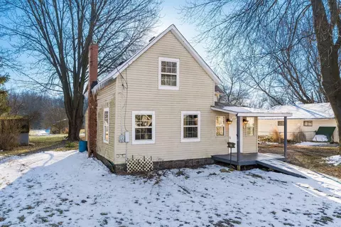 6421 Columbia Rd SW, Pataskala, OH 43062