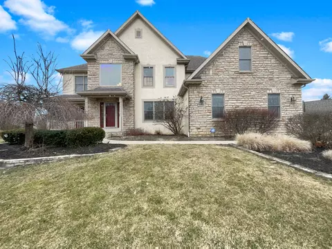 5951 Rocky Shore Dr, Lewis Center, OH 43035