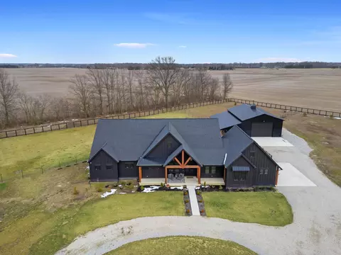 Exterior - 2000 Horseshoe Rd, Delaware, OH 43015 photo 20 of 26