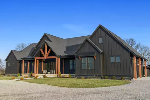 Exterior - 2000 Horseshoe Rd, Delaware, OH 43015 photo 2 of 26