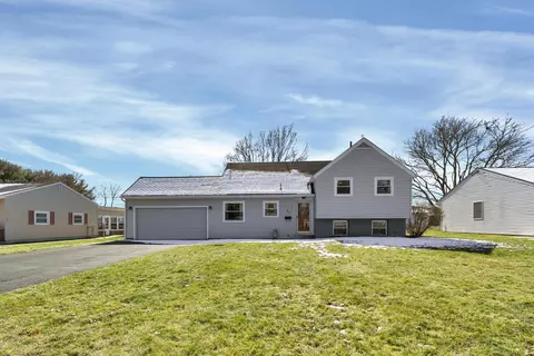41 Swainford Dr, Heath, OH 43056