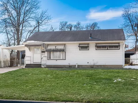 923 Josephine Ave, Columbus, OH 43204