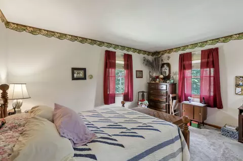 Bedroom - 21354 Griffith Rd, Logan, OH 43138 photo 4 of 8