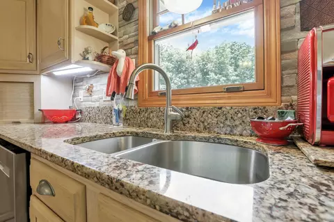 Kitchen - 21354 Griffith Rd, Logan, OH 43138 photo 6 of 7