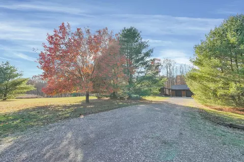 Exterior - 12665 Middlefork Rd, Amanda, OH 43102 photo 15 of 27