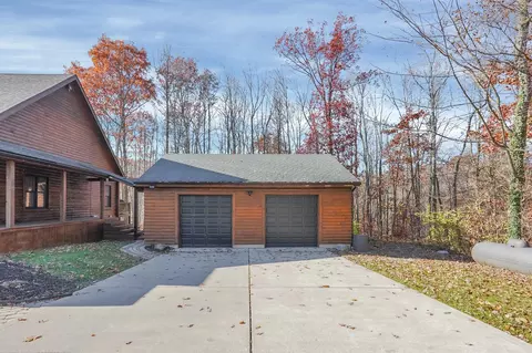 Exterior - 12665 Middlefork Rd, Amanda, OH 43102 photo 17 of 27