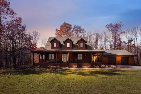 12665 Middlefork Rd, Amanda, OH 43102