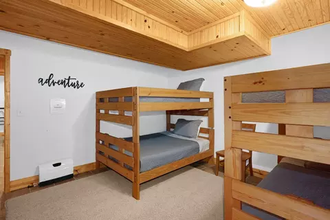 Bedroom - 12665 Middlefork Rd, Amanda, OH 43102 photo 9 of 9