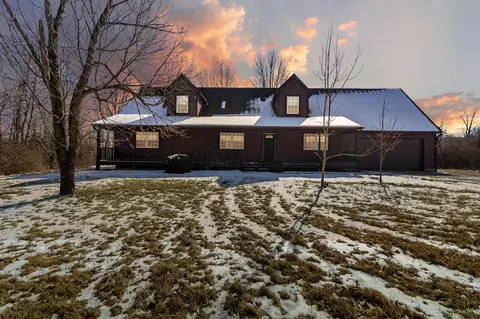4749 Opossum Run Rd, Grove City, OH 43123