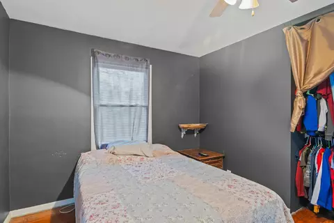 Bedroom - 3076 Schell Dr, Marion, OH 43302 photo 2 of 5