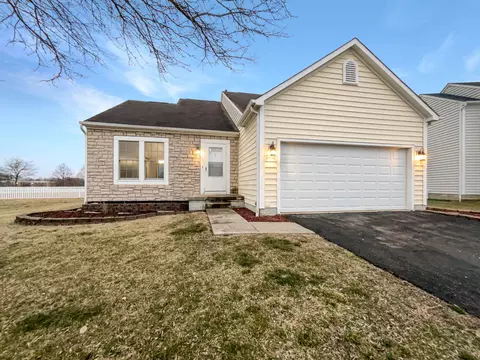 Exterior - 9320 Wingate Pl, Orient, OH 43146 photo 2 of 5