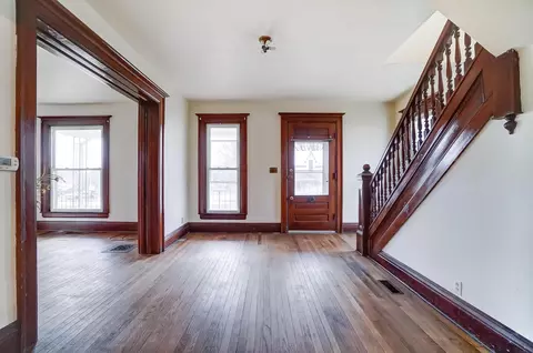 Entry Way - 287 E Pleasant St, Catawba, OH 43010 photo 1 of 4
