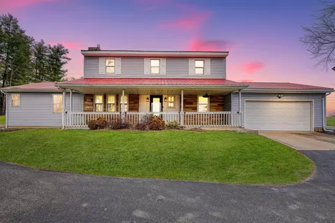 4948 Alton St, Albany, OH 45710
