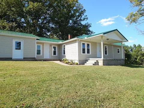 6575 Rose Hill Rd, Roseville, OH 43777