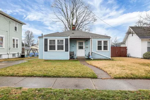 151 Moull St, Newark, OH 43055