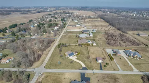 View/Area - 3950 Miller Rd, Springfield, OH 45502 photo 5 of 11