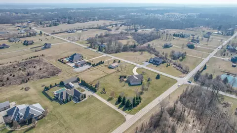 View/Area - 3950 Miller Rd, Springfield, OH 45502 photo 10 of 11