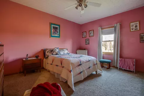 Bedroom - 3950 Miller Rd, Springfield, OH 45502 photo 1 of 4