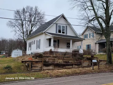 90 E Main St, Jeromesville, OH 44840