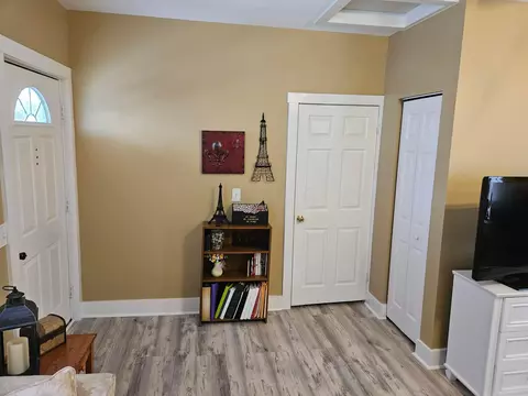 Bedroom - 607 E Mound St, Circleville, OH 43113 photo 1 of 8