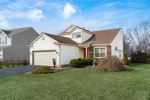 495 Lockmead Dr, Pataskala, OH 43062