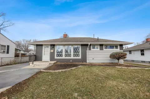 2216 Fenton St, Columbus, OH 43224