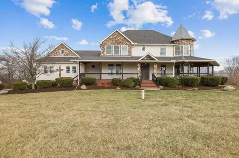 12614 Gibson Rd, Ashville, OH 43103