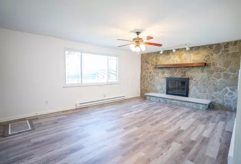 Living - 11279 Ballah Rd, Orient, OH 43146 photo 2 of 2