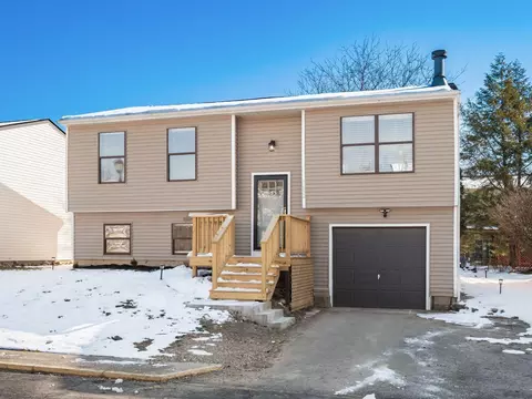 7692 Whitneyway Dr #20, Columbus, OH 43085
