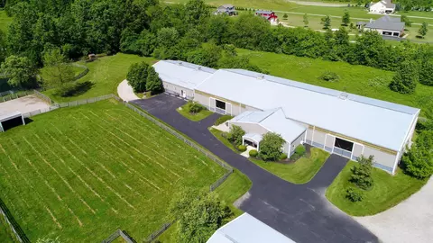 Exterior - 2818 Bean Oller Rd, Delaware, OH 43015 photo 1 of 31