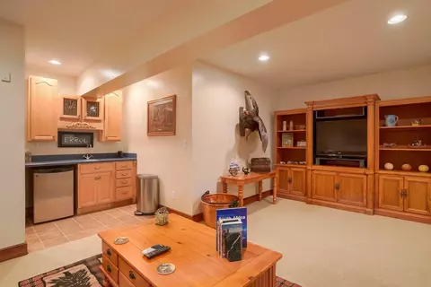 Kitchen - 2818 Bean Oller Rd, Delaware, OH 43015 photo 7 of 8