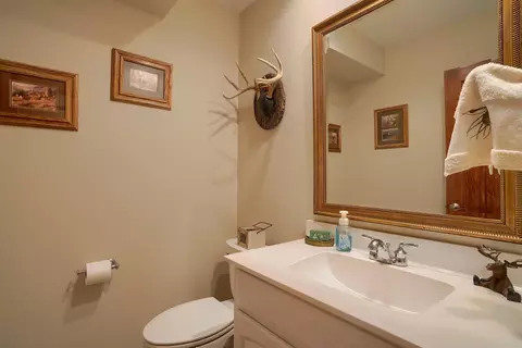 Bath - 2818 Bean Oller Rd, Delaware, OH 43015 photo 5 of 6